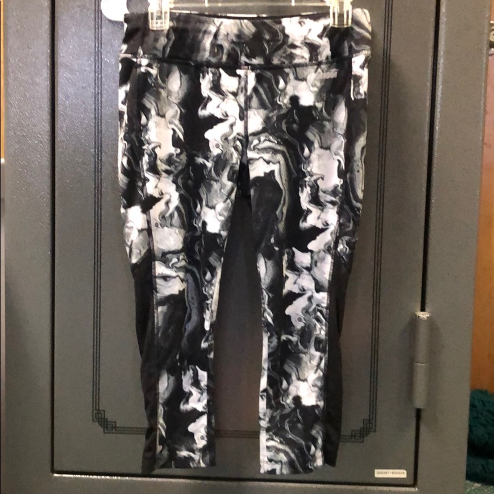 Avia workout leggings